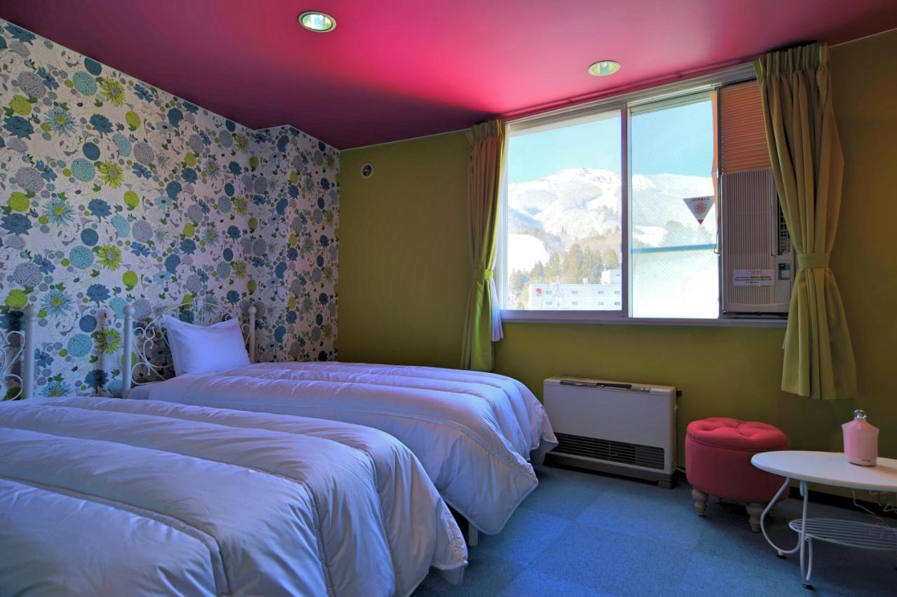 Hotel 24Sweets Hakuba Bagian luar foto